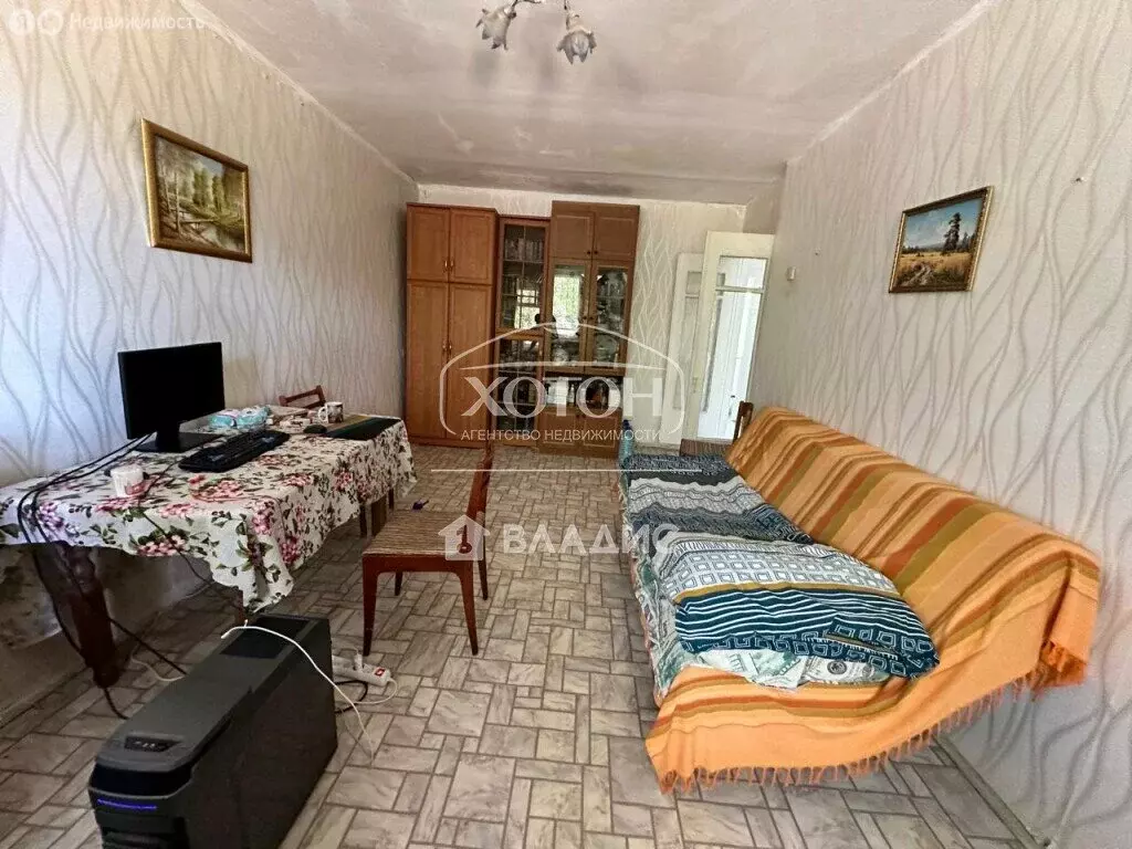 3-комнатная квартира: Элиста, 1-й микрорайон, 20 (58.2 м) - Фото 0