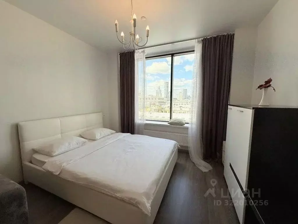 1-к кв. Свердловская область, Екатеринбург ул. Малышева, 42А (38.0 м) - Фото 2