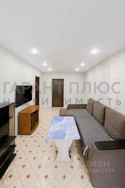 2-к кв. Липецкая область, Липецк ул. Циолковского, 37/2 (43.4 м) - Фото 2