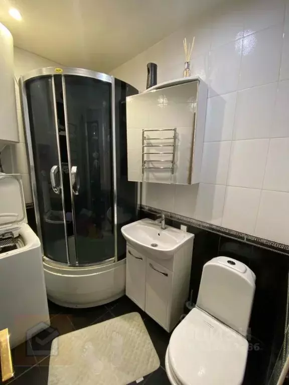 3-к кв. Крым, Симферополь ул. Екатерининская, 5 (70.2 м) - Фото 1