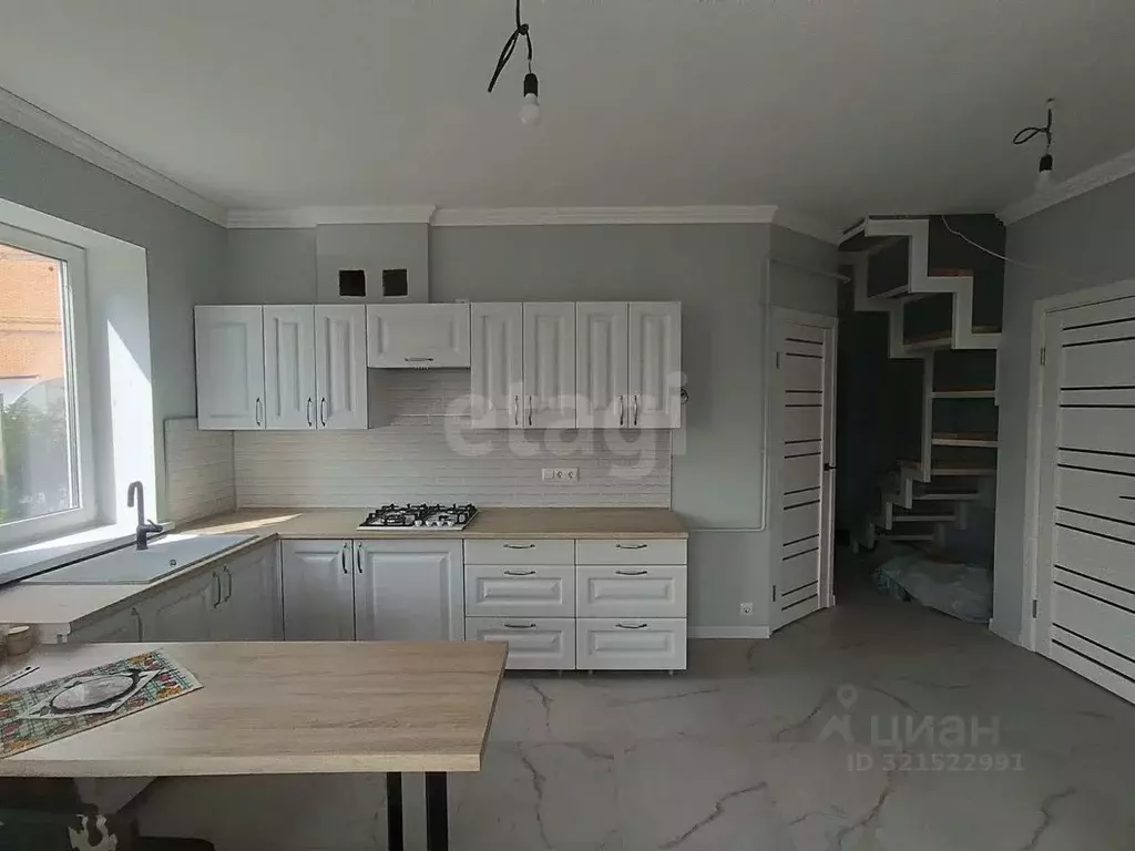 Дом в Калужская область, Дзержинский район, с. Дворцы ул. Центральная, ... - Фото 1