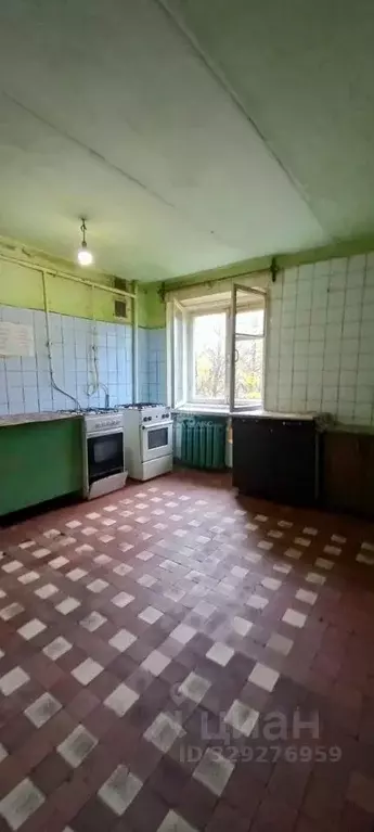 Комната Брянская область, Брянск ул. 50-й Армии, 7 (13.1 м) - Фото 1