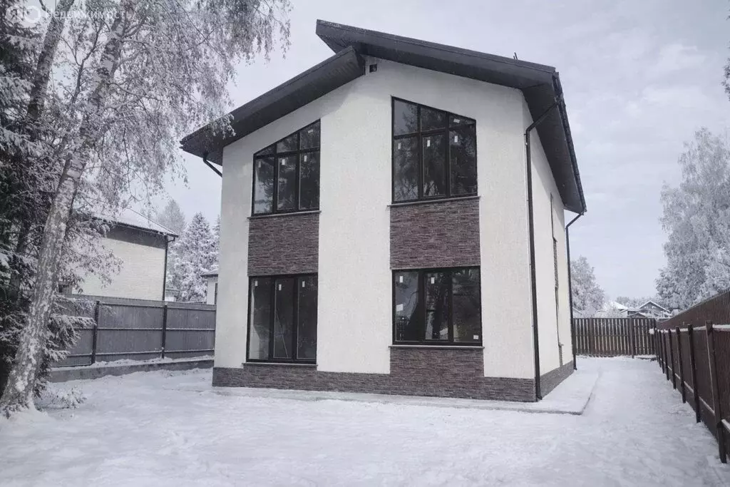 Дом в Пензенская область, село Бессоновка (130 м) - Фото 1