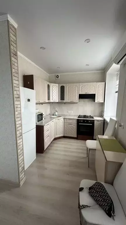 1-к. квартира, 31 м, 4/5 эт. - Фото 0