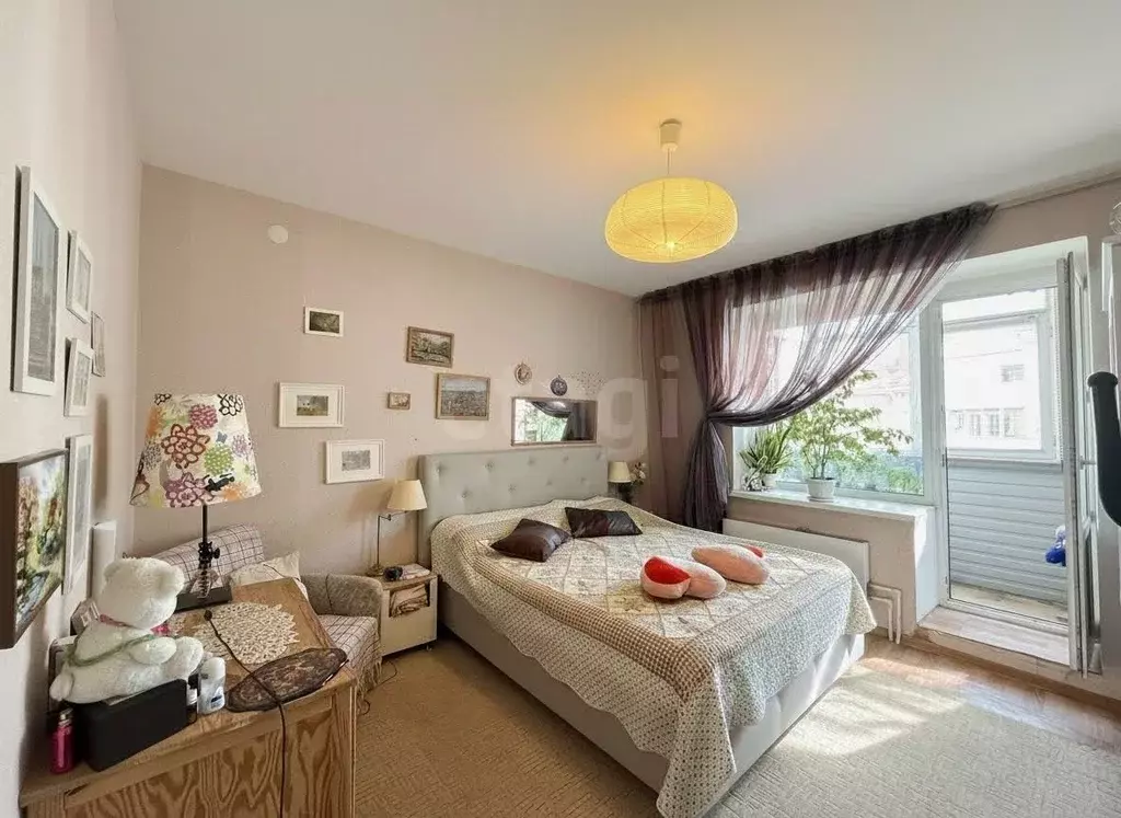2-к кв. Татарстан, Казань ул. Интернациональная, 13Б (64.7 м) - Фото 1