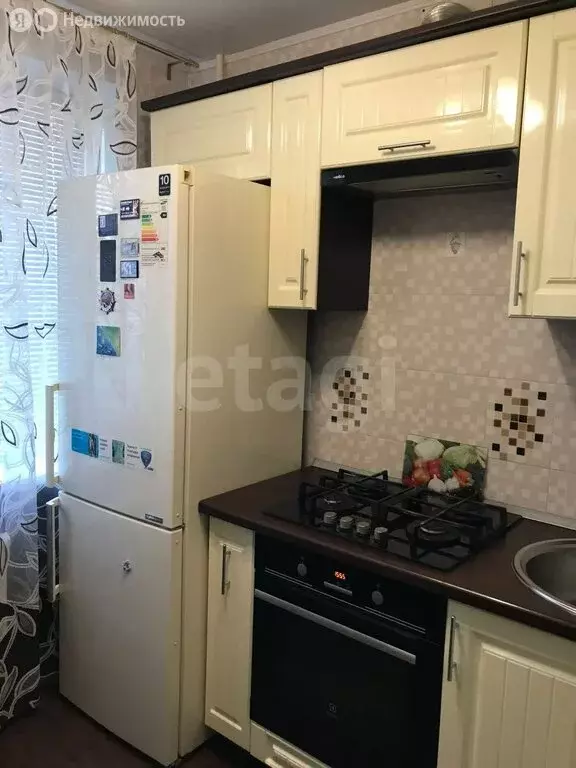 3-комнатная квартира: Новотроицк, Комсомольский проспект, 46 (61 м) - Фото 2