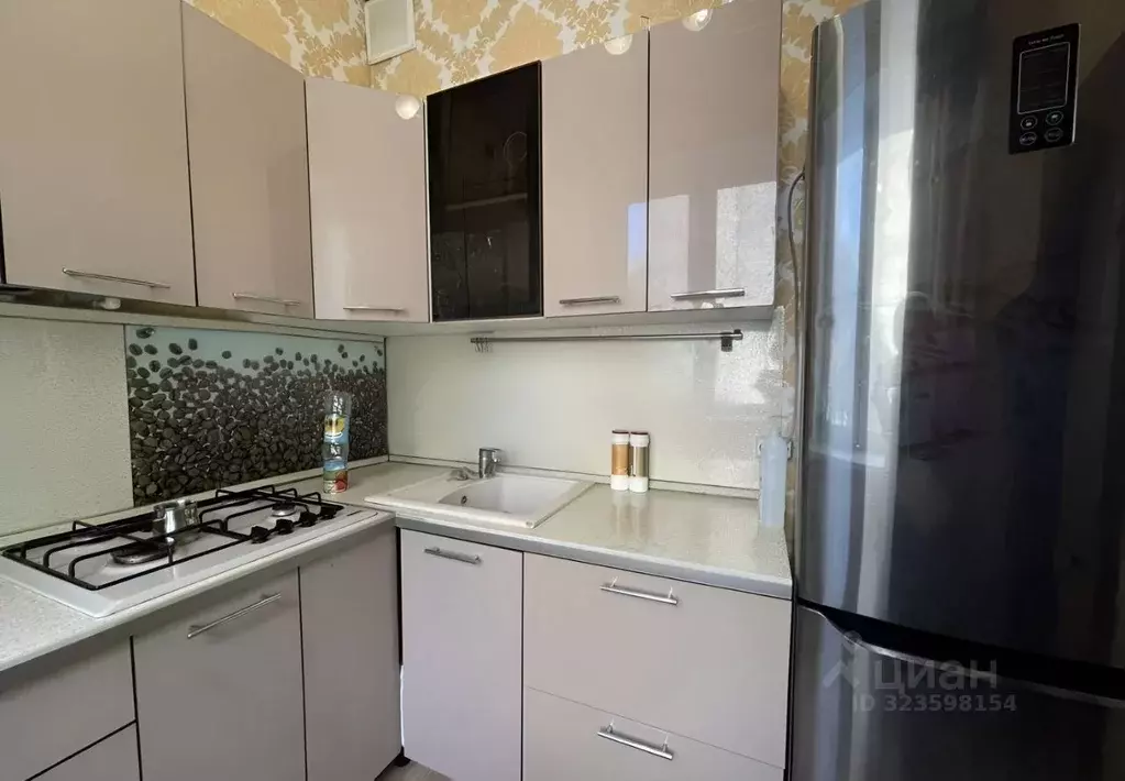 3-к кв. Московская область, Электросталь ул. Корнеева, 6 (62.0 м) - Фото 2