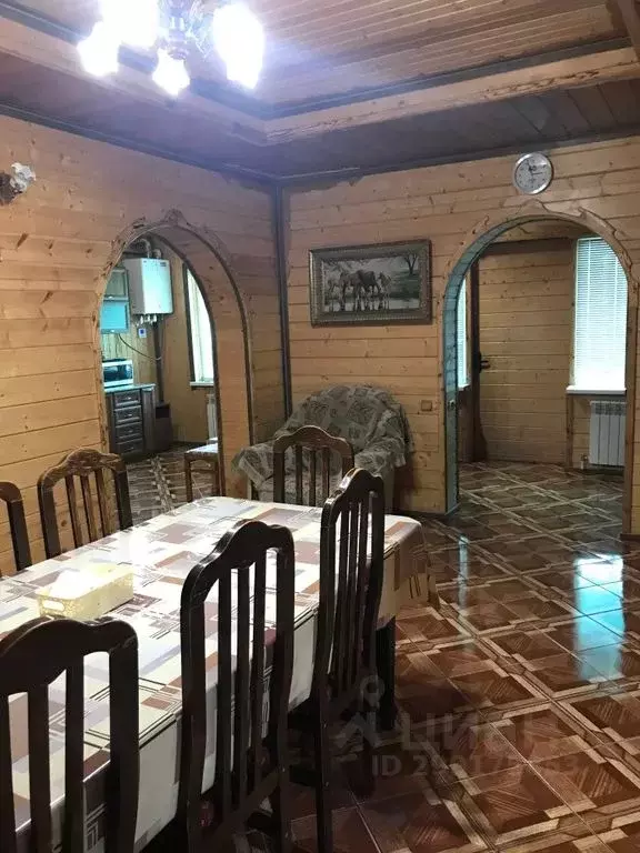 Дом в Карачаево-Черкесия, Зеленчукский район, с. Нижняя Ермоловка ул. ... - Фото 1