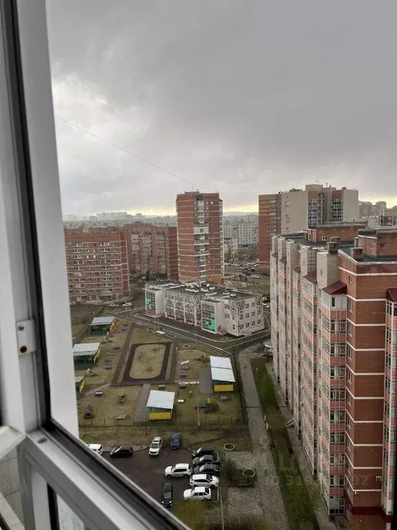 3-к кв. Красноярский край, Красноярск Северный мкр, ул. Мате Залки, 9 ... - Фото 0