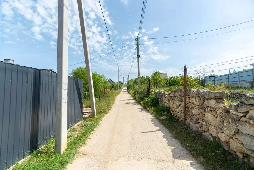 Участок в Севастополь, садоводческое товарищество Якорь (6 м) - Фото 1