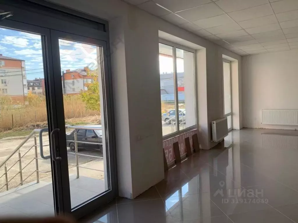 Помещение свободного назначения в Краснодарский край, Краснодар пос. ... - Фото 0