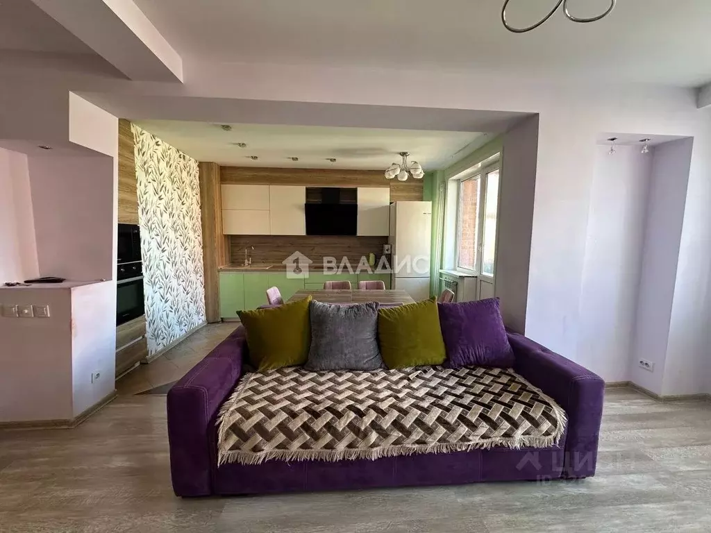 2-к кв. Иркутская область, Иркутск Крылатый мкр, 12 (78.0 м) - Фото 1