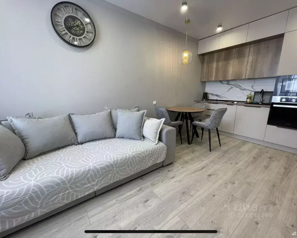 1-к кв. Татарстан, Казань ул. Мансура Хасанова, 13 (40.0 м) - Фото 0