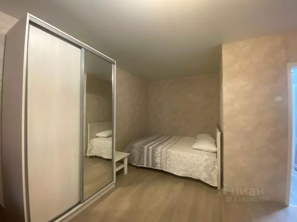 1-к кв. Москва ул. Героев Панфиловцев, 1/2 (38.9 м) - Фото 0