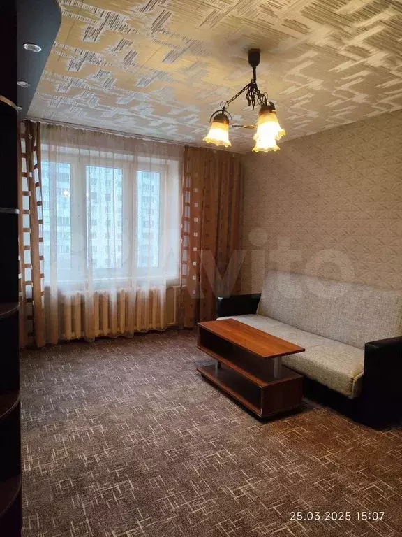 1-к. квартира, 40 м, 7/9 эт. - Фото 0