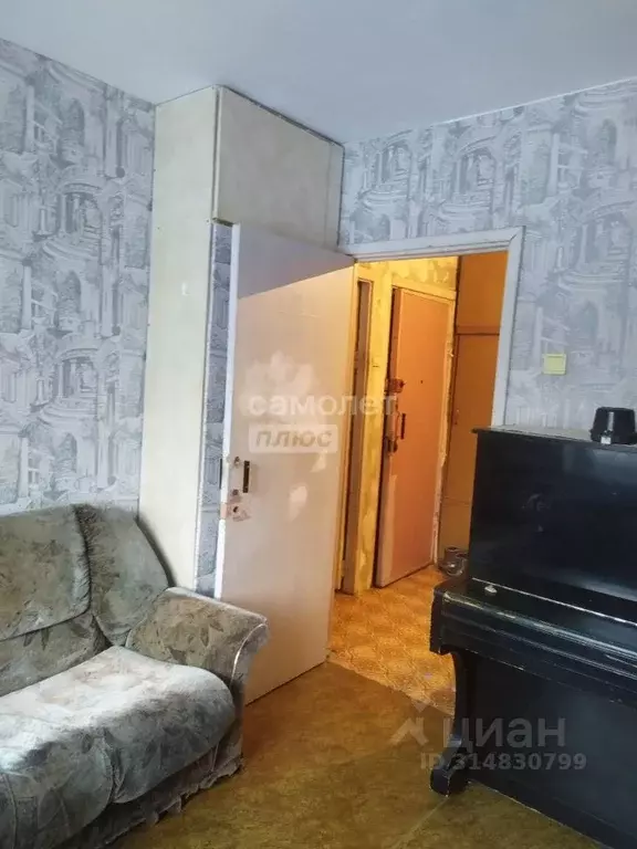 3-к кв. Курганская область, Курган Заозерный жилрайон, 2-й мкр, 7 ... - Фото 1
