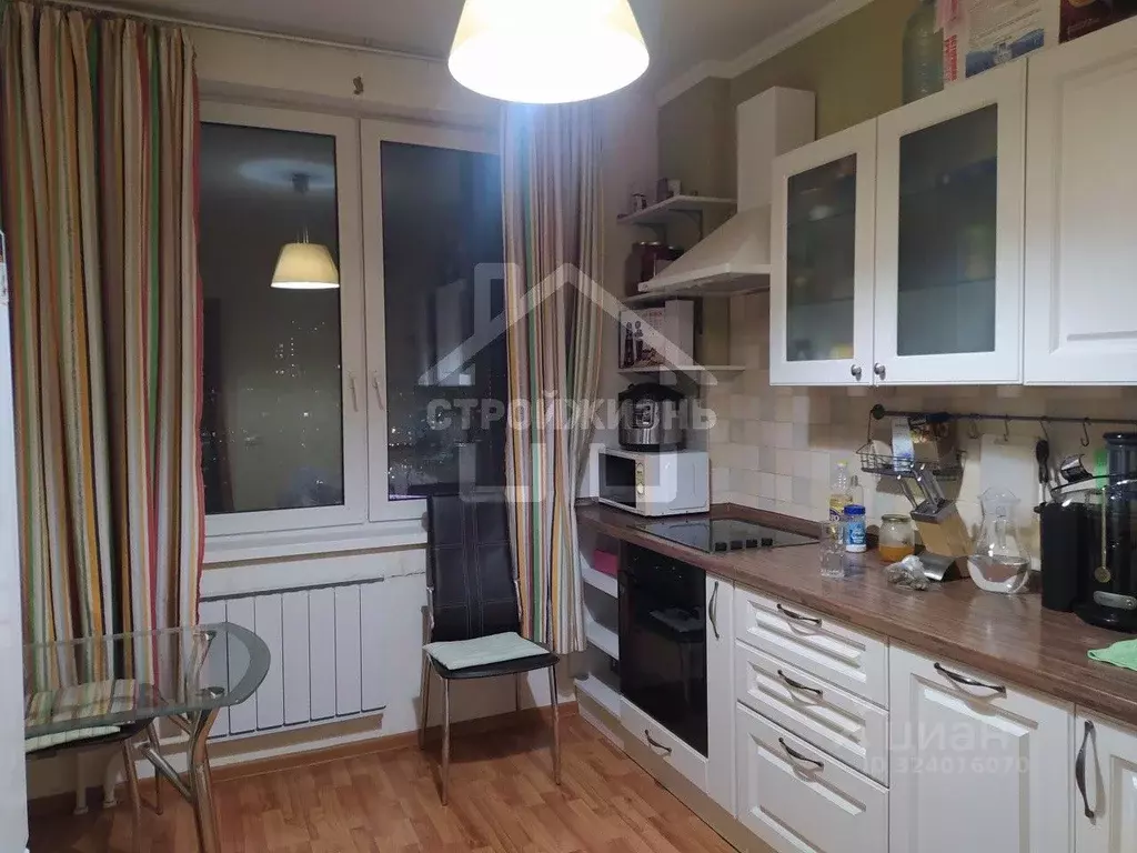 2-к кв. Свердловская область, Екатеринбург ул. 8 Марта, 194 (57.4 м) - Фото 2