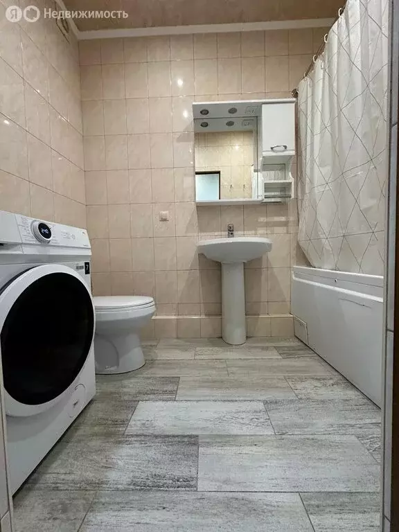2-комнатная квартира: Сочи, улица Ленина, 298Б (59 м) - Фото 0