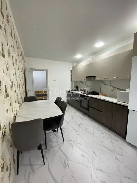 2-к кв. Ставропольский край, Ессентуки ул. Очаровательная (62.5 м) - Фото 1