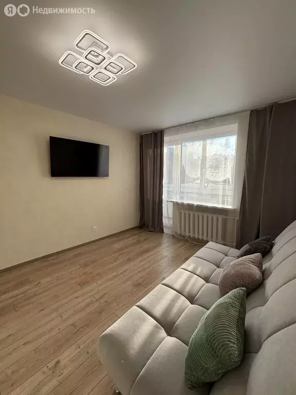 1-комнатная квартира: Киров, улица Некрасова, 32А (36 м) - Фото 1