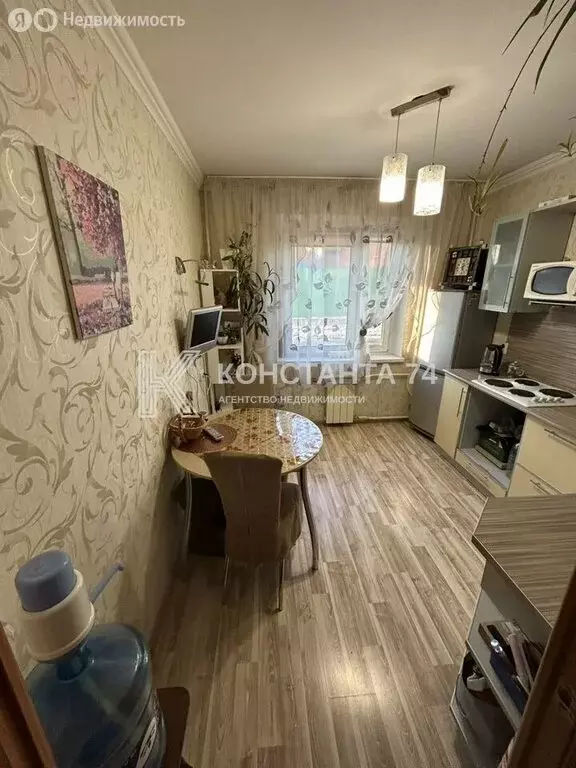 1-комнатная квартира: Челябинск, Омская улица, 12 (41 м) - Фото 1