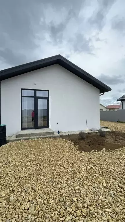 Дом в Краснодарский край, Темрюкский район, Тамань ст-ца ул. Ясная, 22 ... - Фото 1