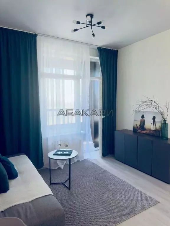 Студия Красноярский край, Красноярск Октябрьская ул., 16 (28.0 м) - Фото 1