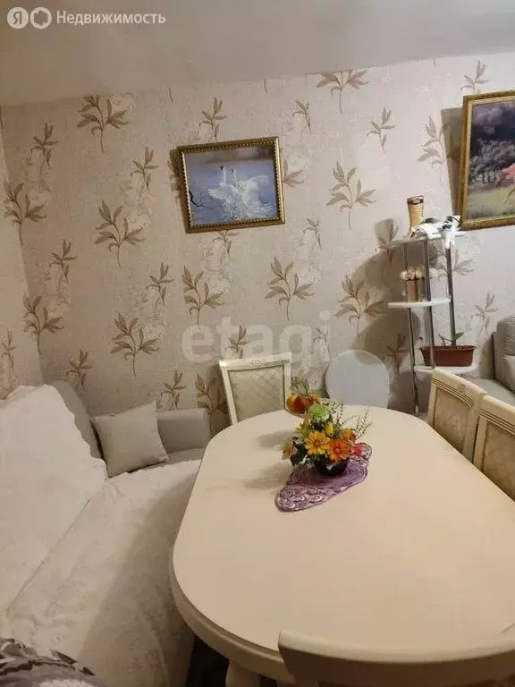 3-комнатная квартира: село Непряхино, улица Прииск, 14 (64.6 м) - Фото 1