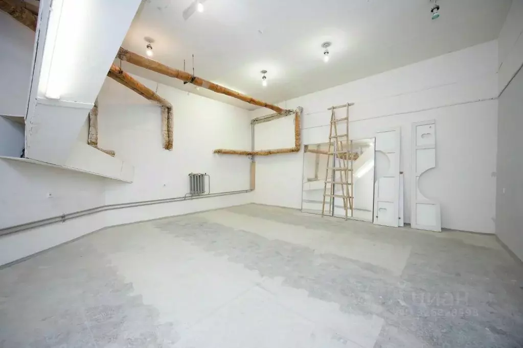 Помещение свободного назначения в Свердловская область, Екатеринбург ... - Фото 1