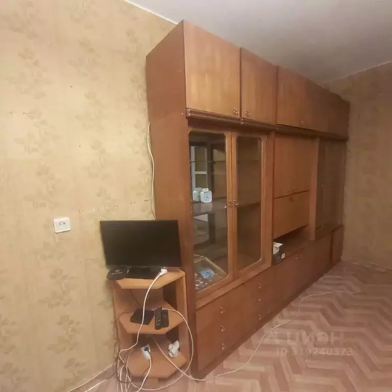 1-к кв. Омская область, Омск ул. 75-й Гвардейской Бригады, 20 (32.0 м) - Фото 1
