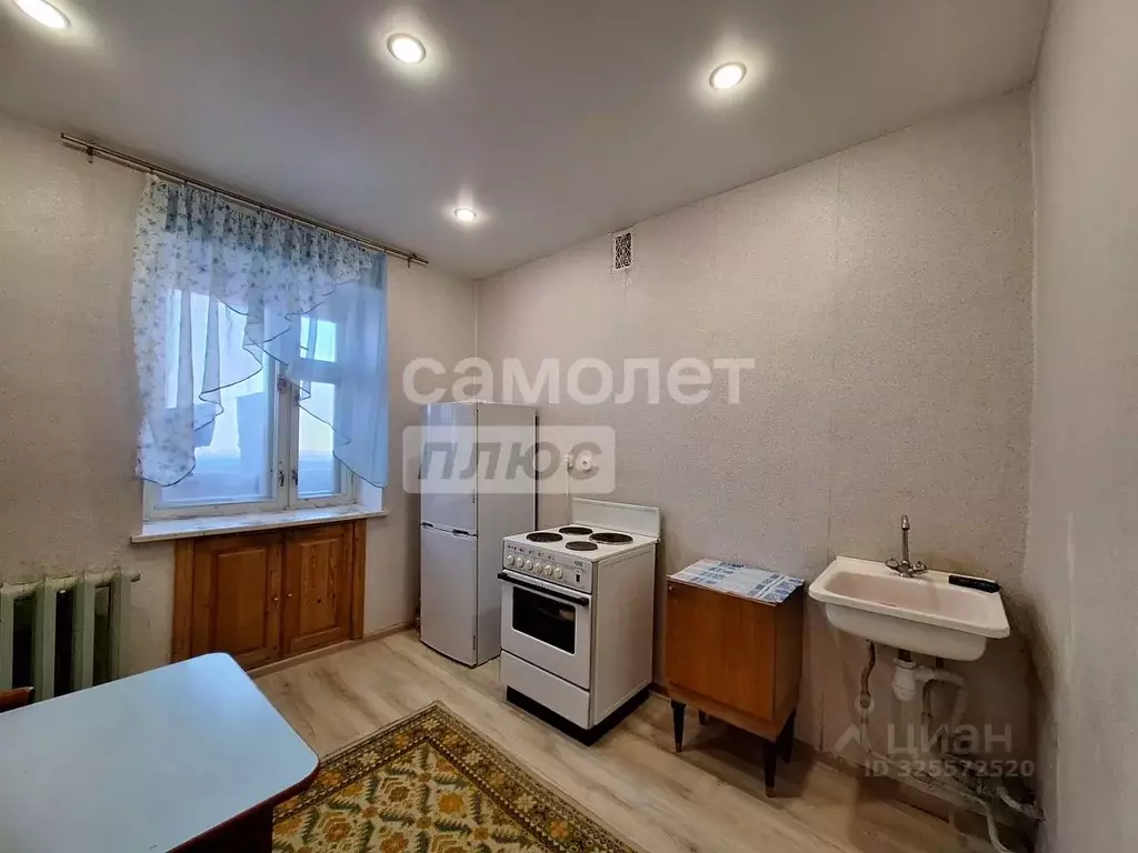 1-к кв. Коми, Сыктывкар ул. Водопьянова, 4 (41.8 м) - Фото 1