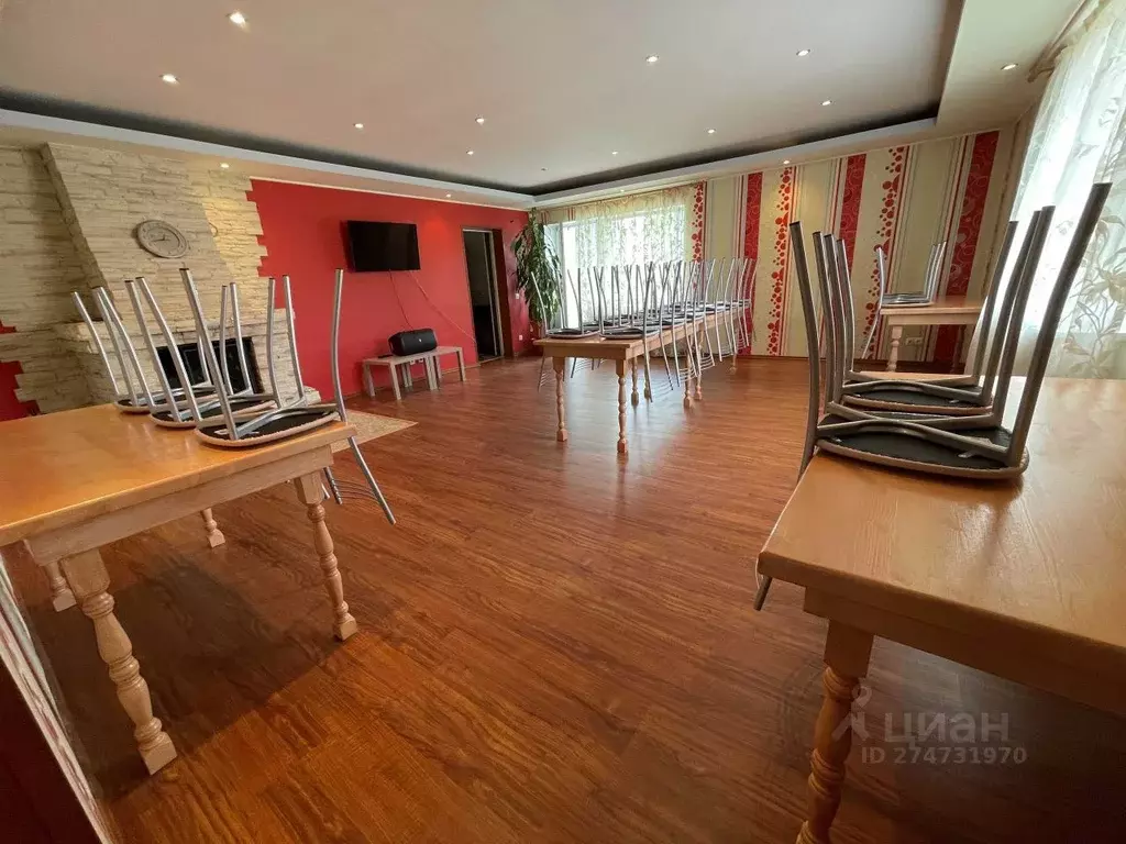 Коттедж в Псковская область, Псковский район, Писковичская волость, д. ... - Фото 1