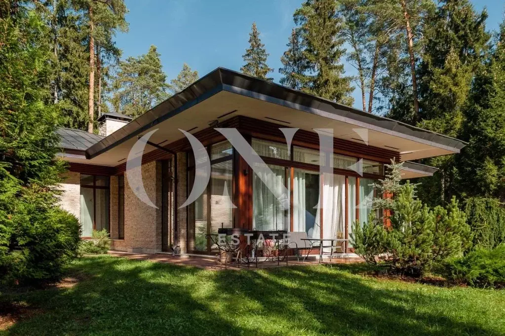 Дом в Московская область, Одинцовский городской округ, д. Маслово 2вл1 ... - Фото 1