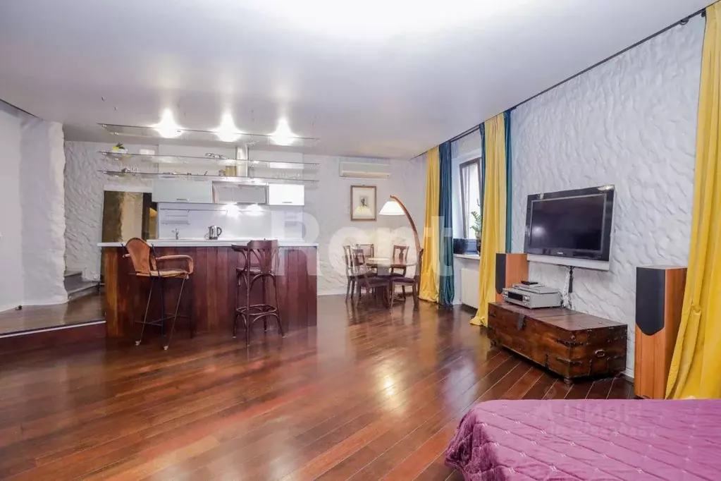 1-к кв. Москва ул. Крымский Вал, 4 (74.0 м) - Фото 2