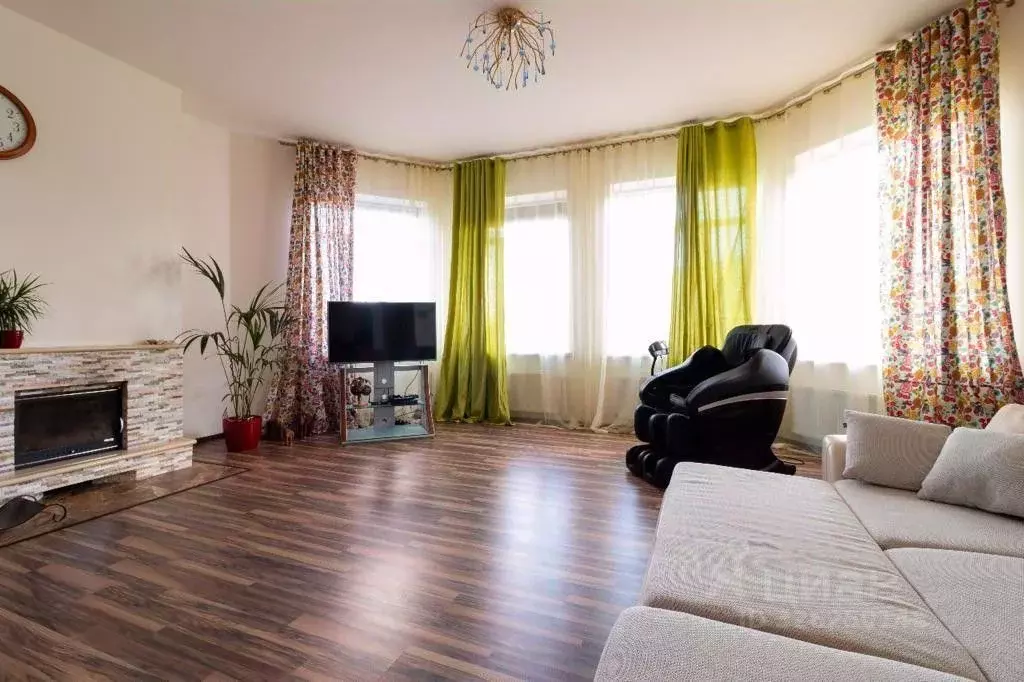 Дом в Московская область, Красногорск городской округ, д. Глухово  ... - Фото 2