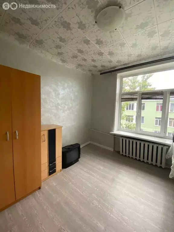 1к в 8-комнатной квартире (12 м) - Фото 1
