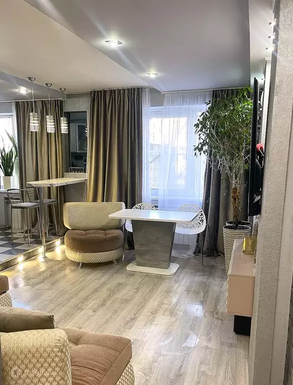 Продаётся 3-к квартира, 63 м - Фото 0
