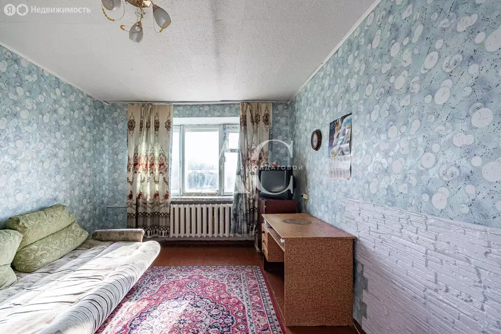 3-комнатная квартира: Берёзовский, улица Анучина, 4 (61.6 м) - Фото 2