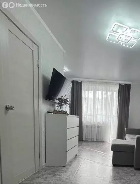 Квартира-студия: Октябрьский, улица Рахимьяна Насырова, 11 (24 м) - Фото 2