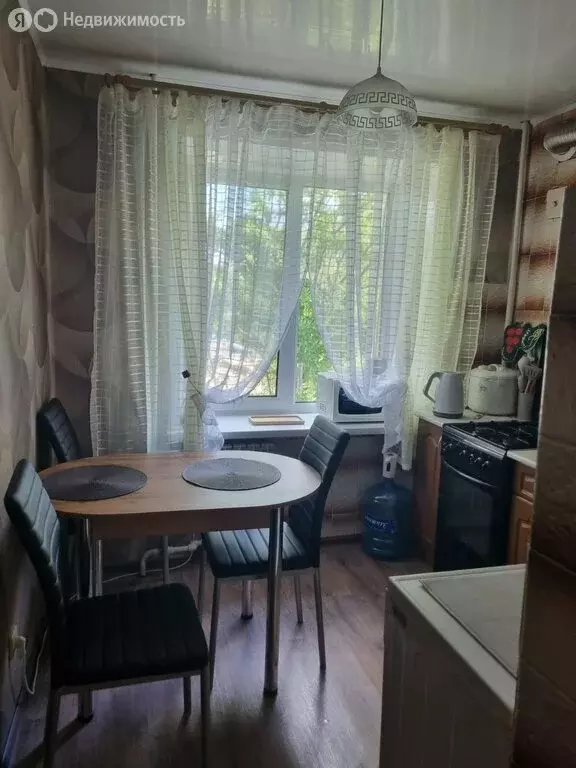 1-комнатная квартира: Каменск-Шахтинский, улица Щаденко, 80В (31 м) - Фото 1