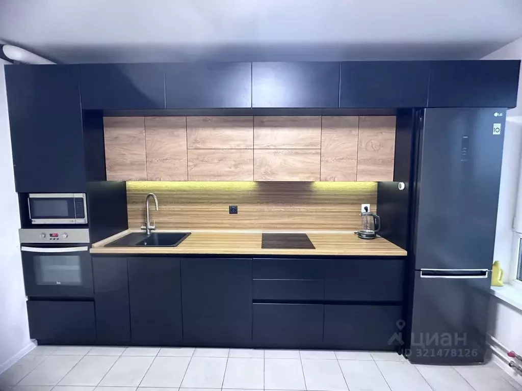 3-к кв. Свердловская область, Екатеринбург просп. Космонавтов, 11А ... - Фото 2