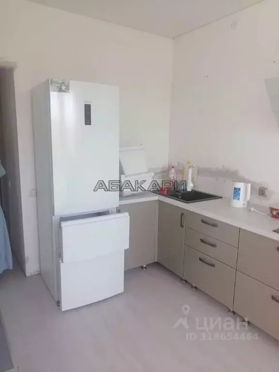 1-к кв. Красноярский край, Красноярск ул. Апрельская, 1А (35.0 м) - Фото 0