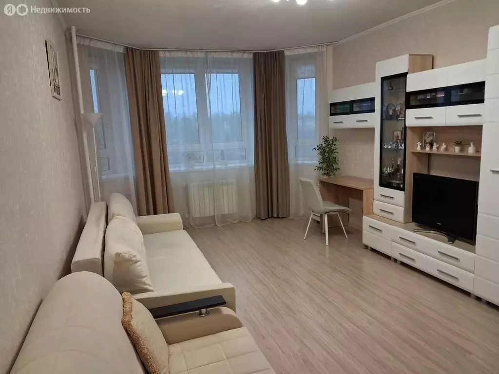 1-комнатная квартира: Лобня, Свободный проезд, 7 (44.2 м) - Фото 1