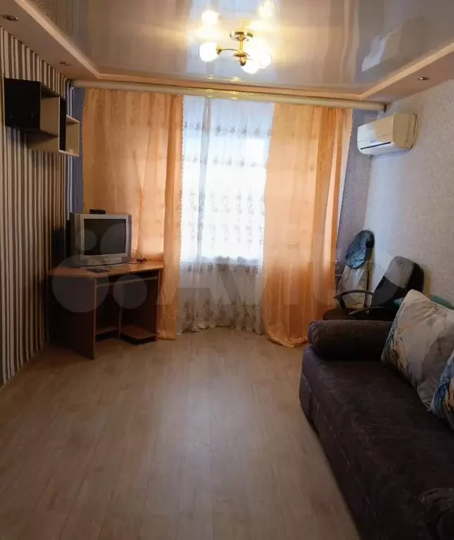 Комната 17 м в 1-к., 4/4 эт. - Фото 1