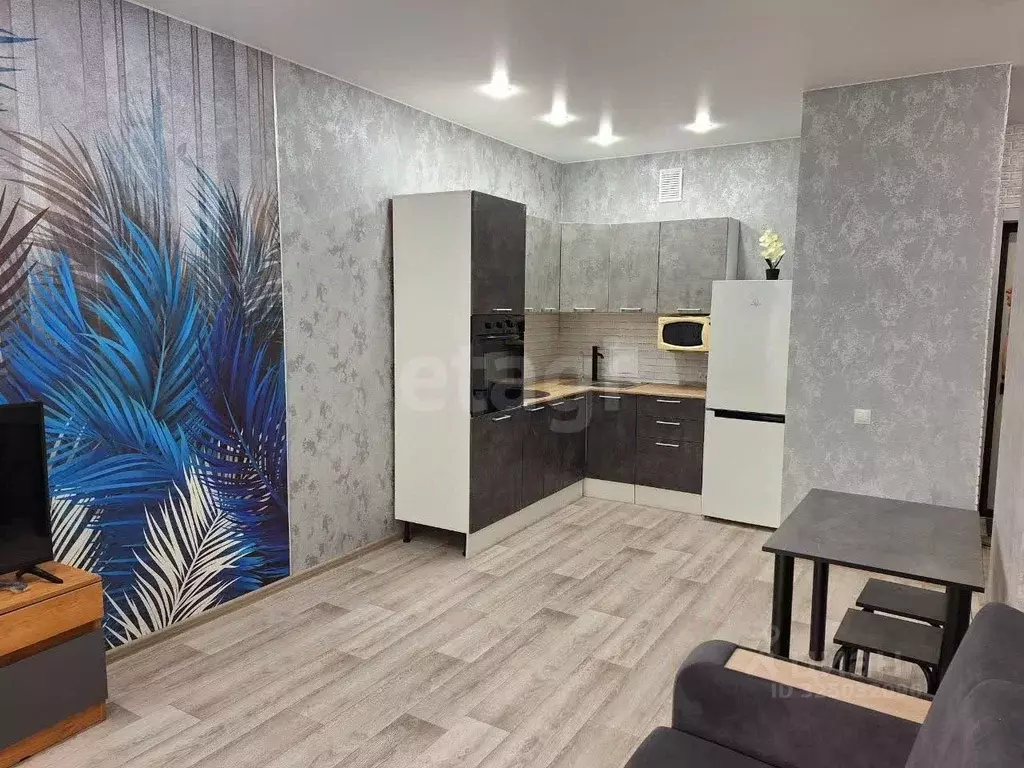 2-к кв. Тюменская область, Тюмень ул. Павла Никольского, 10 (45.7 м) - Фото 1