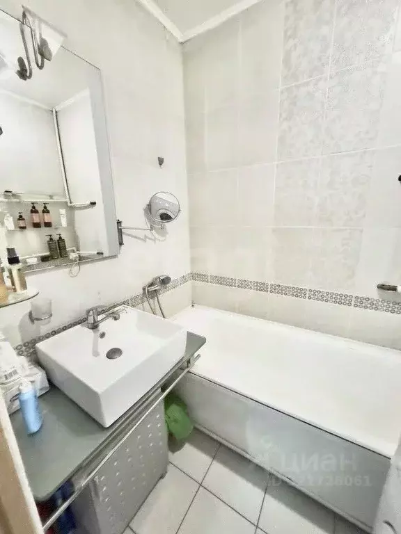 2-к кв. Бурятия, Улан-Удэ просп. Победы, 5 (60.6 м) - Фото 1