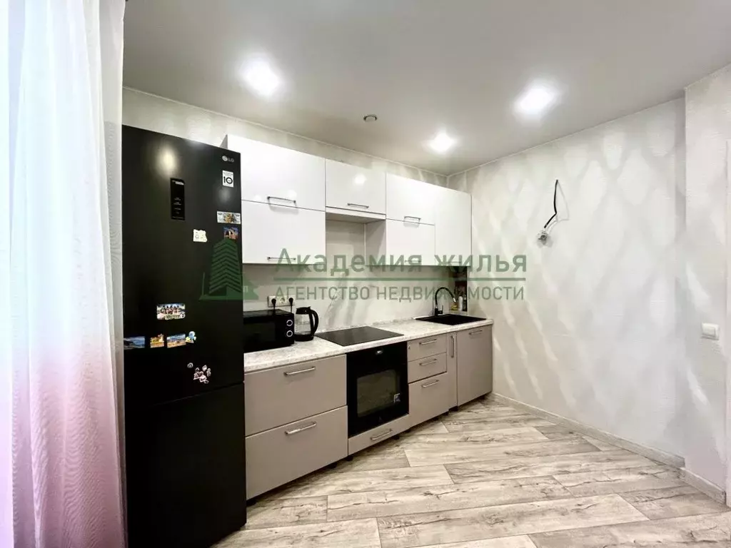 1-к кв. Саратовская область, Энгельс Полиграфическая ул., 85 (37.9 м) - Фото 1