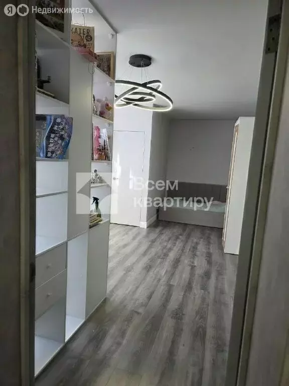 5-комнатная квартира: Новосибирск, Красный проспект, 323/2 (117.2 м) - Фото 1