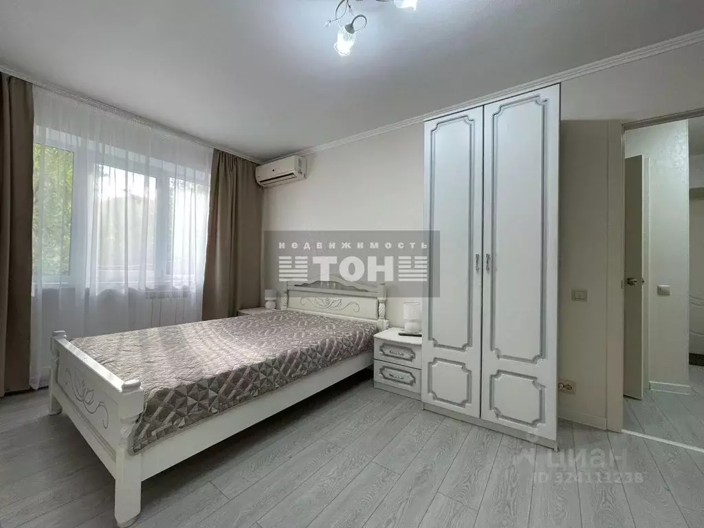 1-к кв. Краснодарский край, Геленджик ул. Грибоедова, 52 (29.3 м) - Фото 1