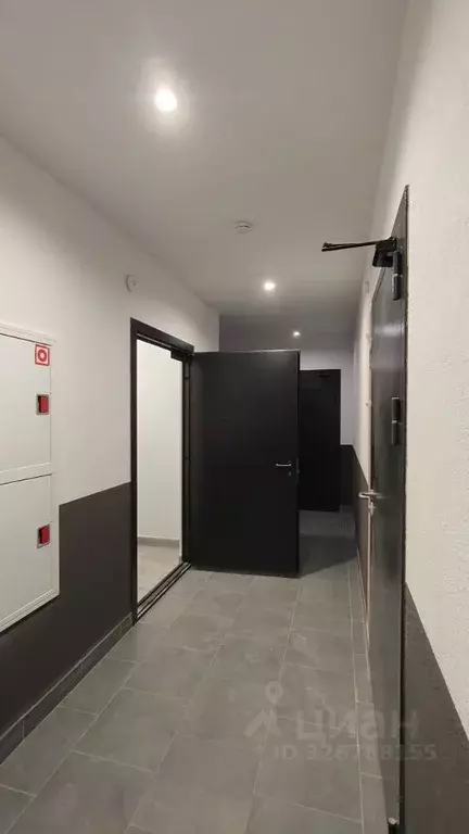 Склад в Удмуртия, Ижевск Центральный жилрайон, Невский жилой комплекс ... - Фото 1